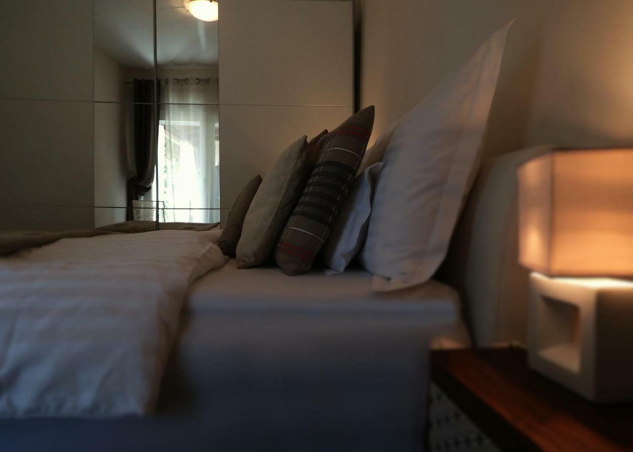 Apartment Julia Σπλιτ Εξωτερικό φωτογραφία